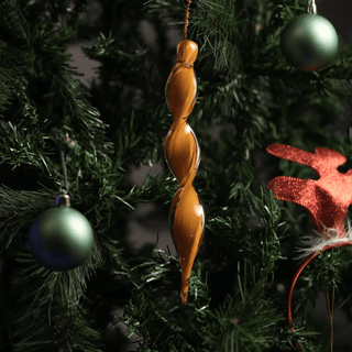 Hand - Blown Twisted Glass Tree Decoration – Elegant Red - Green Icicle Ornament - Alfiq's Store