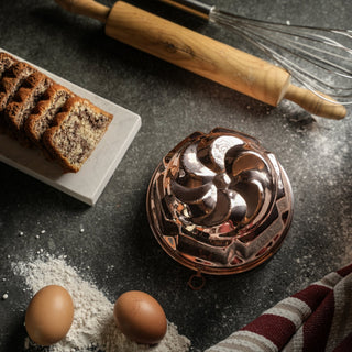 Handmade Copper Bundt Cake Mold – Artisan Bakeware & Modern Kitchen Decor - Alfiq's Store