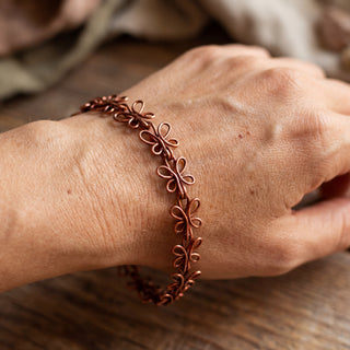 Copper Butterfly Bracelet – Handmade Delicate Wire Link Bracelet